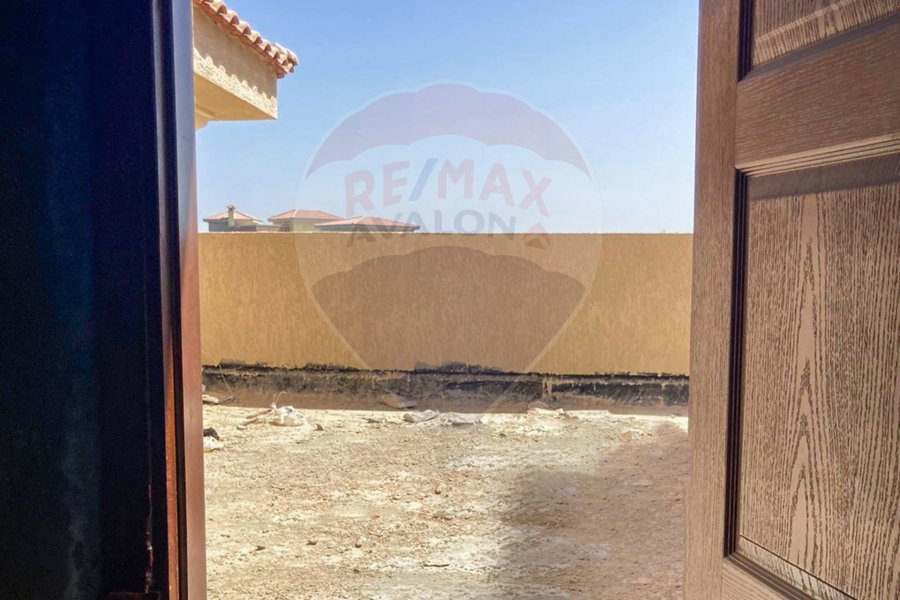 villa Twin House for sale (Alex West - Saint Catherine) 327 m