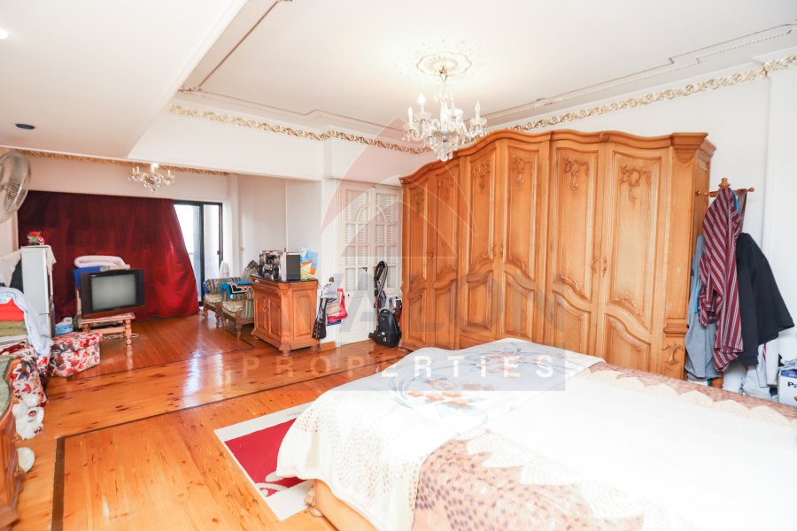 Apartment for Rent 288 m Fleming (open view on the teram)