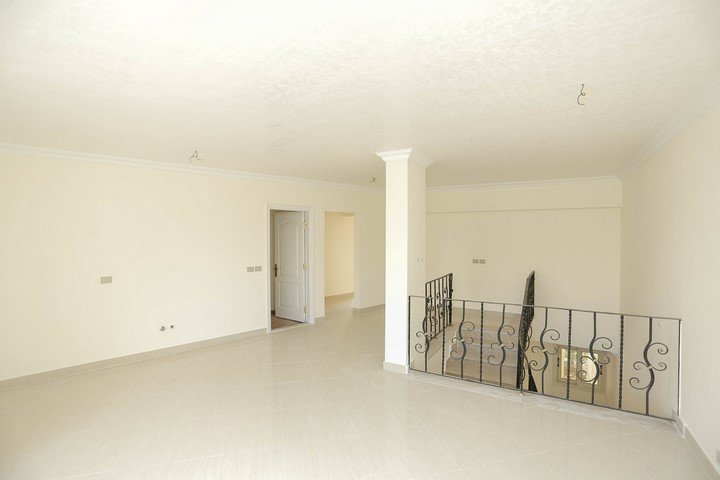 Villa for Rent 285m King Marriot -Compund Alex West