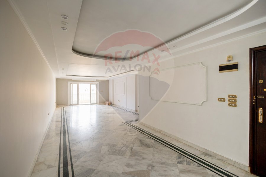 Apartment for sale 194 m Louran (3 Num from the sea)