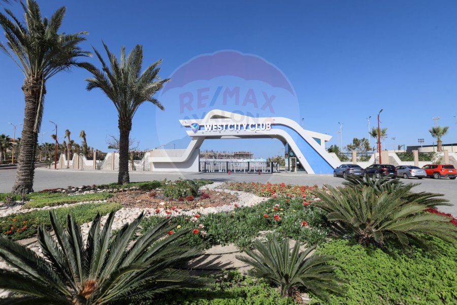 Twin house for sale 327 m (Alex West)