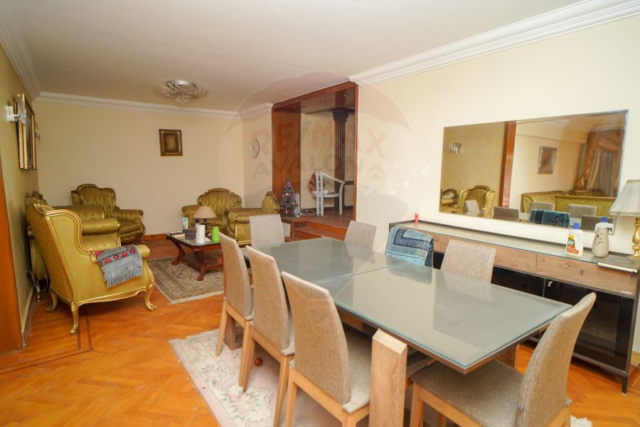 Apartment for Sale 213 m Stanley (Abdelaziz Fahmy St.)