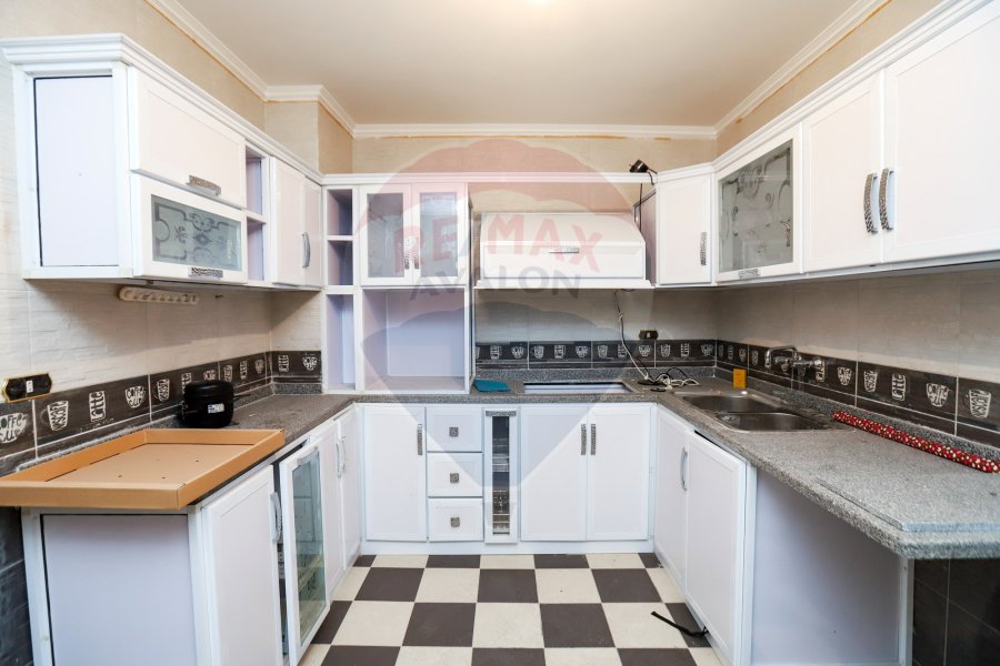 Apartment for sale 220 m Gleem (Abu Qir St. directly)