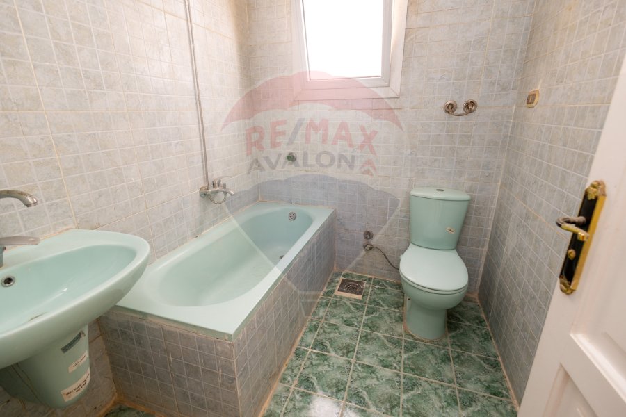 Apartment for sale 110 m El Montaza (Royal Plaza Towers)