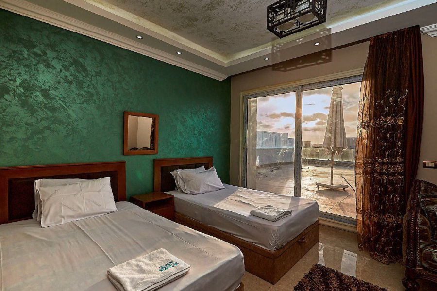 Town house for sale (Hacienda Bay) 512 m