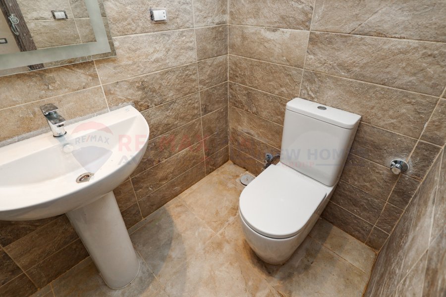 Stand alone villa for sale North Coast (Marseilia Beach 4 - Sidi Abdelrahman) 900 m