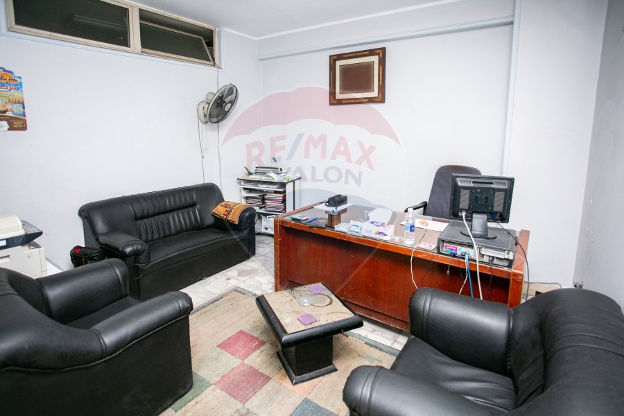 Administrative Unit For Sale 200 m Sedi Beshr ( Mohamed Nagib Square - Sea View)- Suitable For All Activities