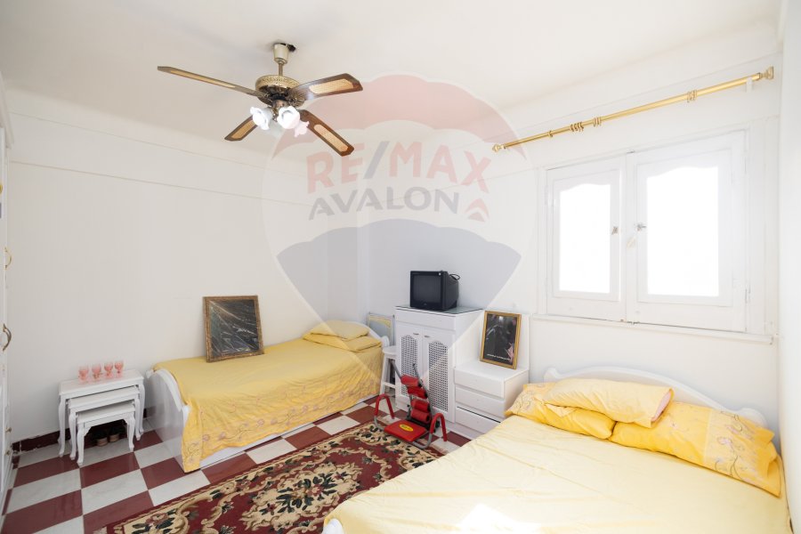 Apartment for sale 200 m Miami (Khaleel Hamada St)