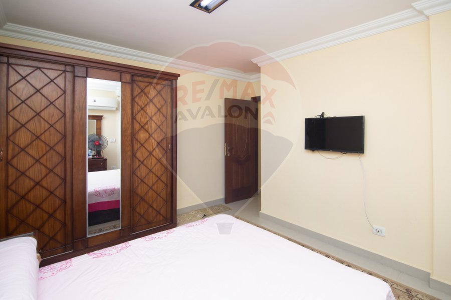 Apartment for sale 215 m Cleopatra (directly on the sea)