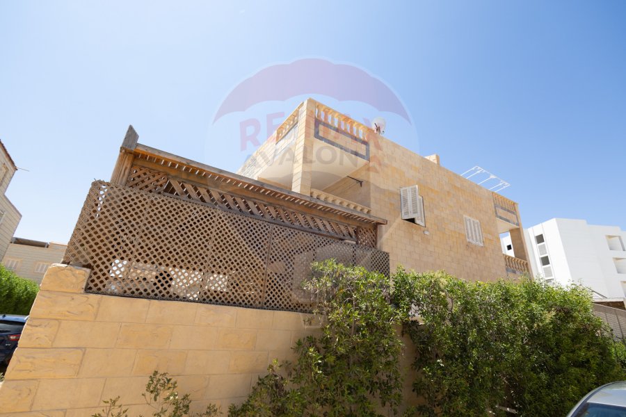 Twin house villa for sale (Horus and Golden Sands) 190m