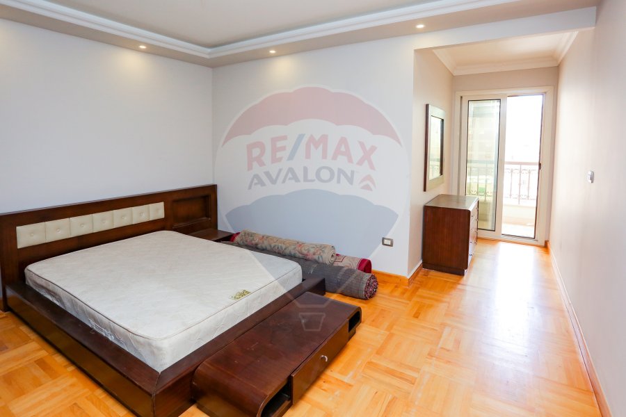 Apartment for Sale 195 m sporting (Abo qur st)
