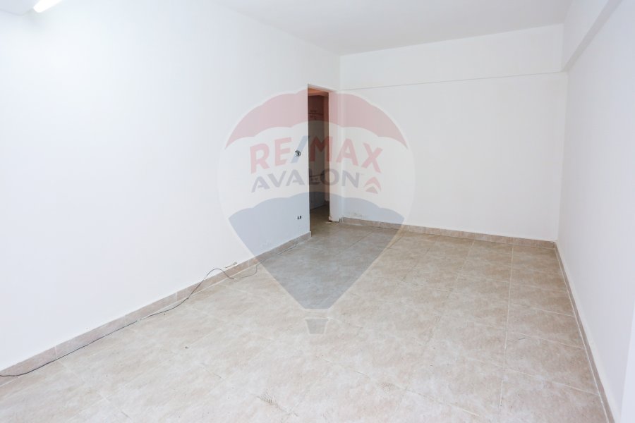 Apartment for sale 135 m Kafr Abdo ( Steps from Kiroseiz Mall Towers.)
