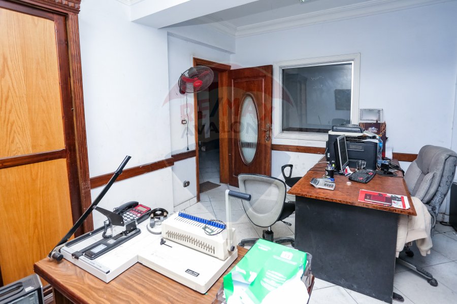 Commercial Unit for Sale or Rent 400 m agricultural road directly (in front of Alexandria International Airport)