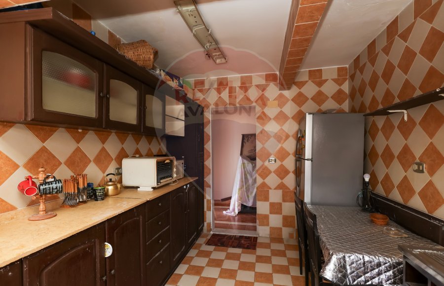 Apartment for sale 130 m Al-Mamoura Beach (Al-Nasr st.)