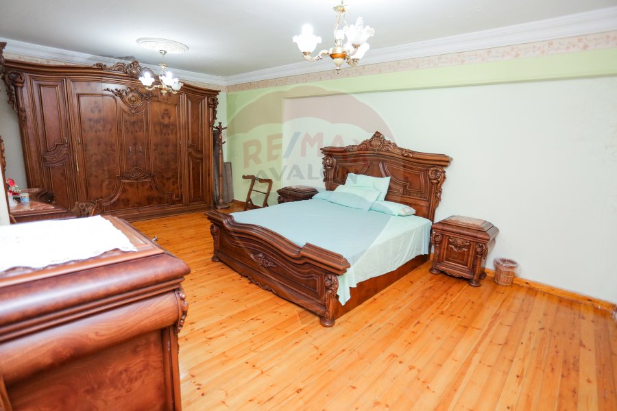 Apartment for sale 322 m Stanly (Directly on the sea)