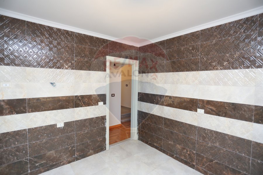 Apartment for Rent 245 m Smouha (Moustafa Kamel St)