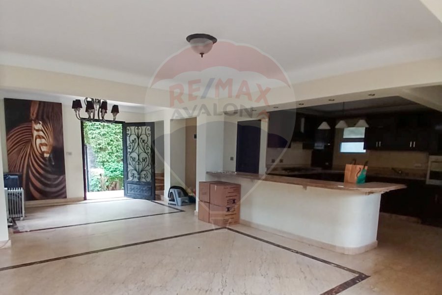 Standalone villa 640 m for sale King Mariout
