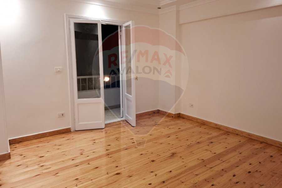 Apartment for sale 105 m Smouha (next to Andalusia Hospital)