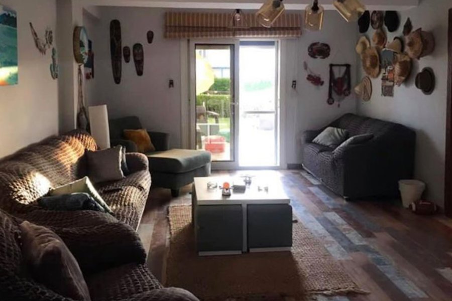 Ground chalet with garden 100 m for sale (MountView - Greek island)