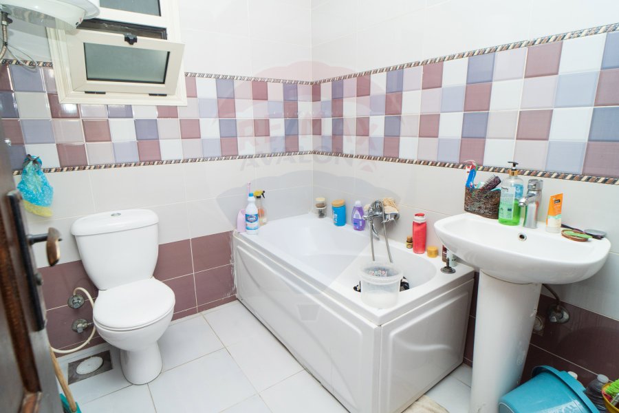 Apartment for sale 200 m Louran (El Iqbal main st.)