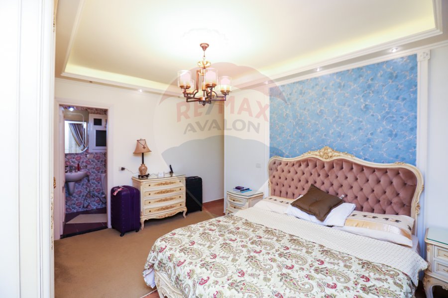 Apartment for sale 230 m Ebrahmia (steps from sea)