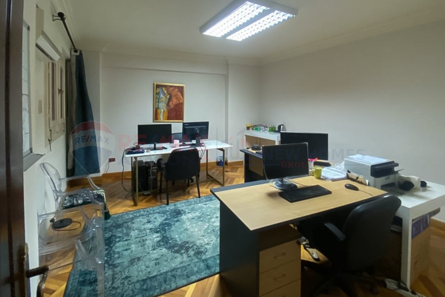 Apartment for sale 195 m Kafr Abdu (Ahmed Abd El-Aziz St)