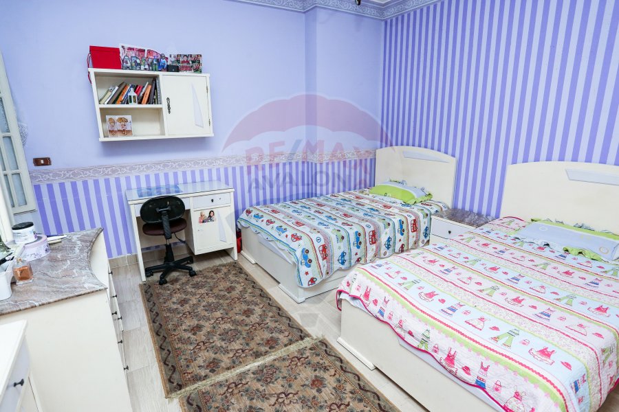 Apartment For Sale 240 m Stanly (abd elaziz Fahmy St.)