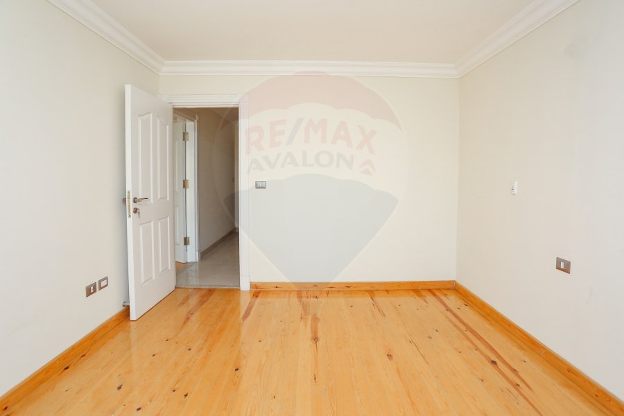 Apartment for Rent 285 m Smouha (solik towers)