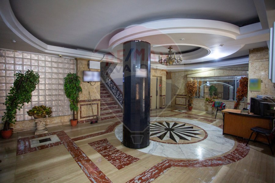 Apartment for sale 380 m Camp Shizar (Port Said Street)