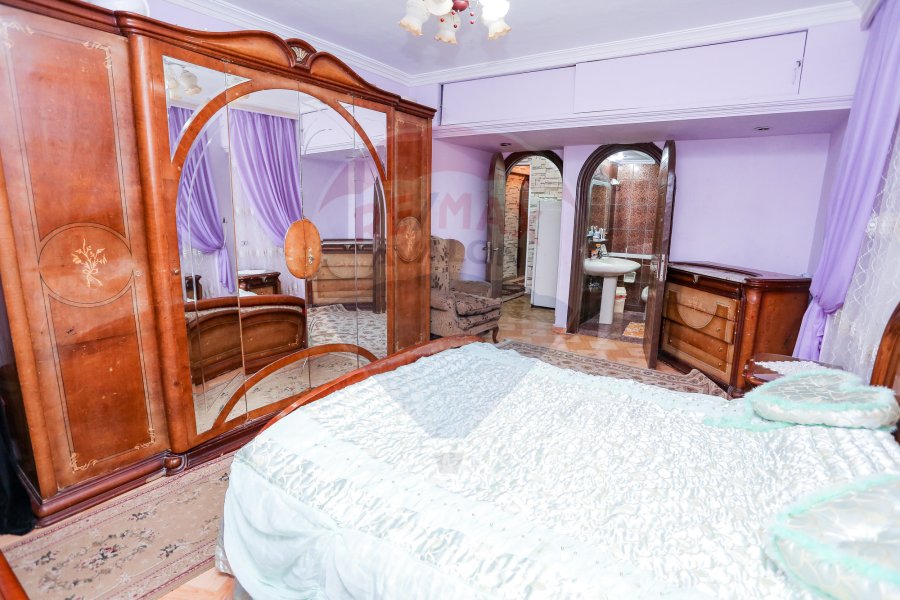 Apartment for sale 260 m Wabour El Meyah (Steps from Zewail Square)