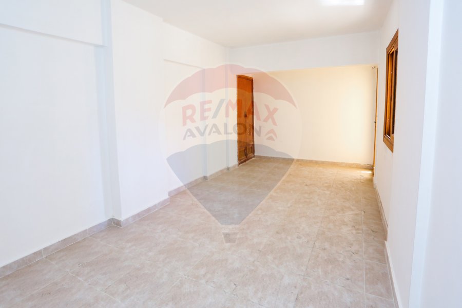 Apartment for sale 135 m Kafr Abdo ( Steps from Kiroseiz Mall Towers.)