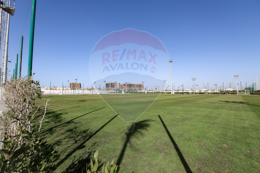 Twin house for sale 327 m (Alex West)