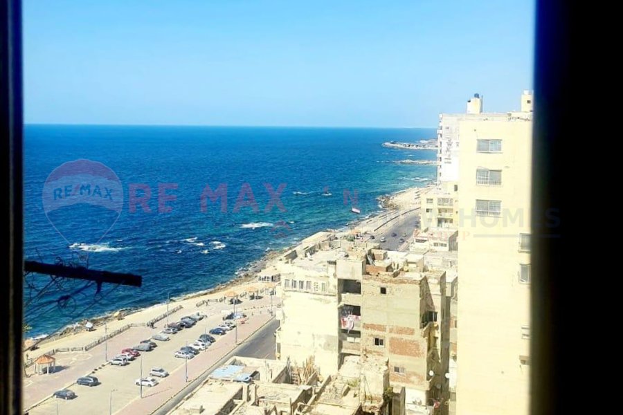 Furnished apartment for rent 175 m Al-Ibrahimia (Doctor Moustafa Ramdan st.)