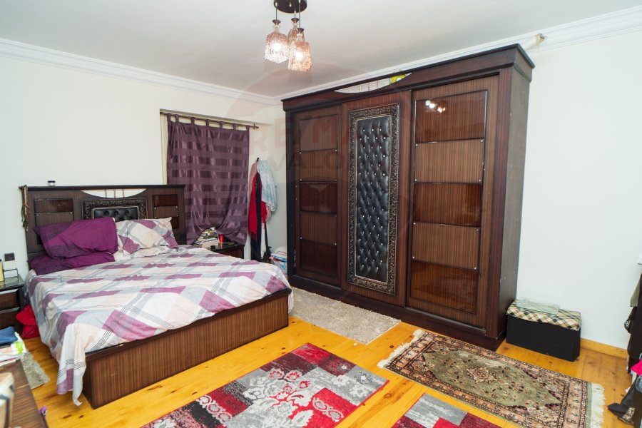 Apartment for sale 200 m Louran (El Iqbal main st.)