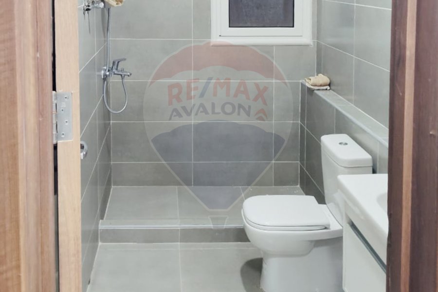 Stand alone villa for sale (Amwaj - Sidi Abdel Rahman) 230 m