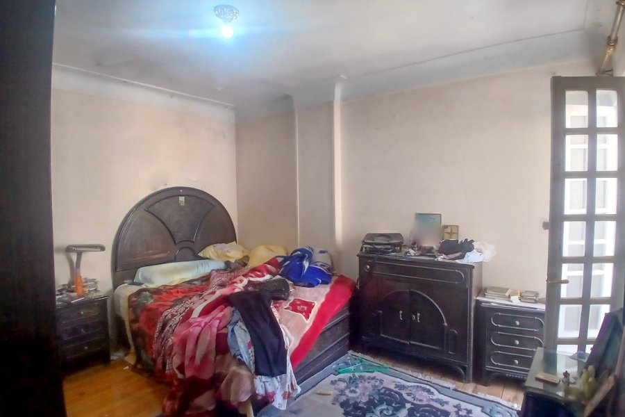 Apartment for sale 130 m Sporting (on the tram - Shahab El Din Abu El Senoun Street)