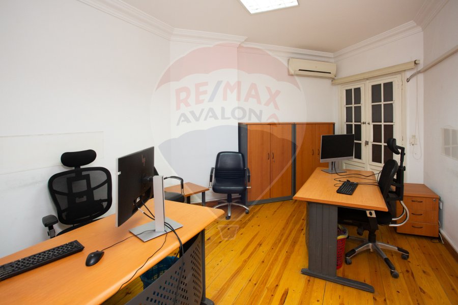 Administrative apartment for sale 175 m Smouha (Golden sqaure)