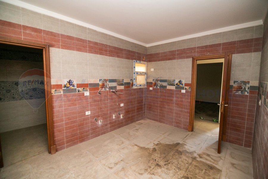 Apartment for sale 250 m Louran (Ibrahim Nasr St.)