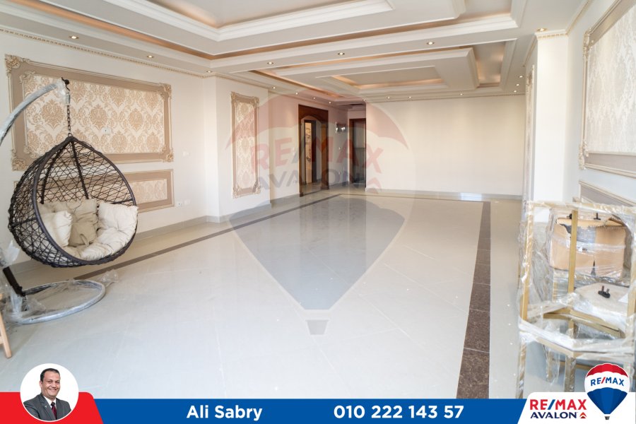 Apartment For rent 205 m Louran (El-Ekbal st.)