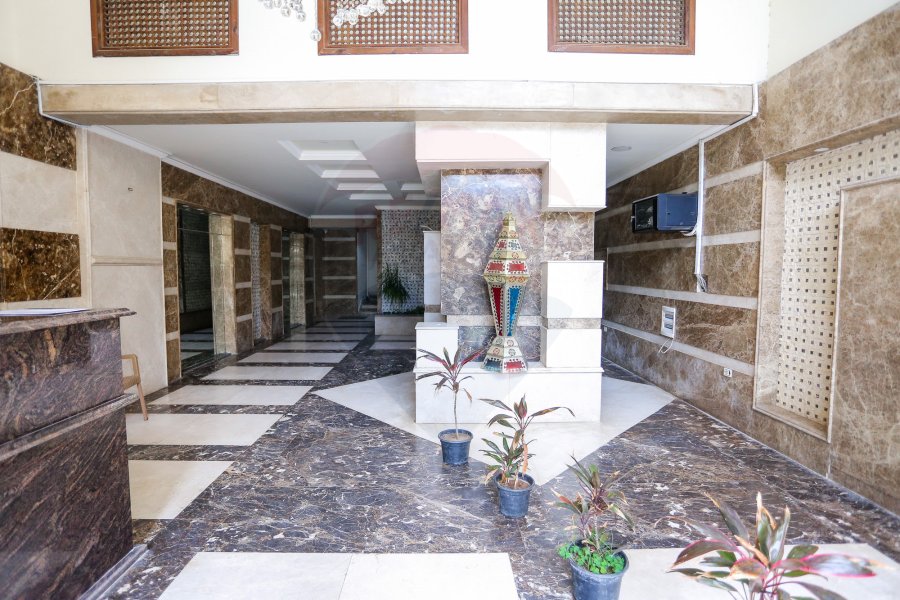 Apartment For Sale 180 m Wabour Elmaya (In Front Of La Mère De Dieu College) - Half Finished
