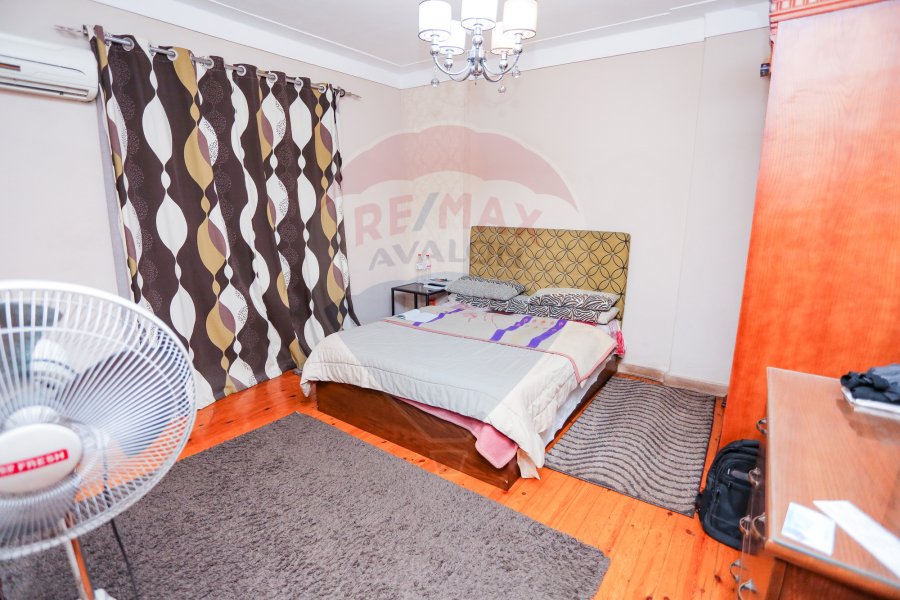 Apartment for sale 280 m Saba Basha(sec num from the sea)