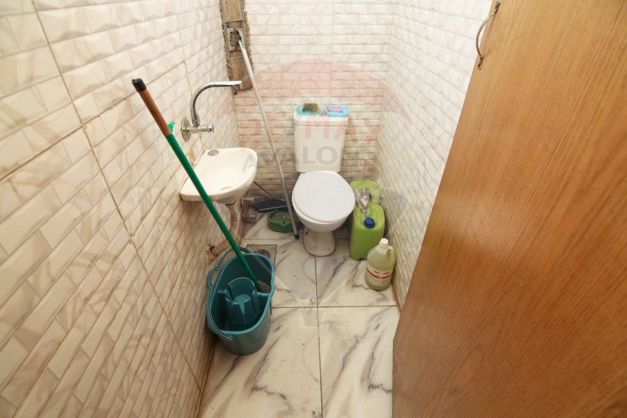 Shop for sale 84 m Al-Agami (El-betash)