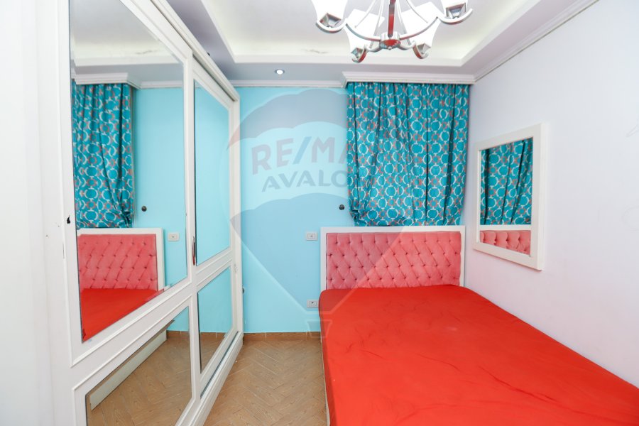 Apartment for sale 230 m Ebrahmia (steps from sea)