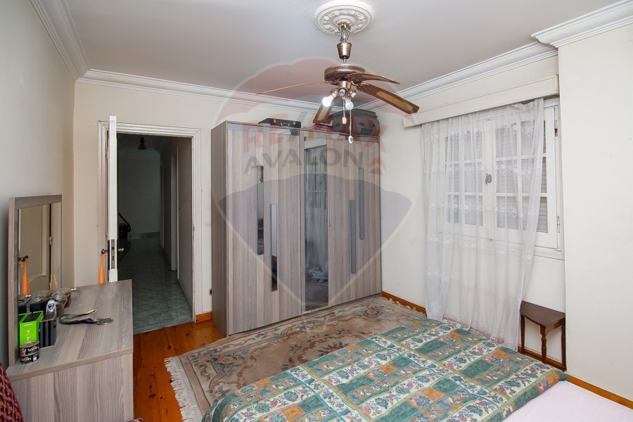 Apartment for sale 160 m sporting (Directly on the tram)