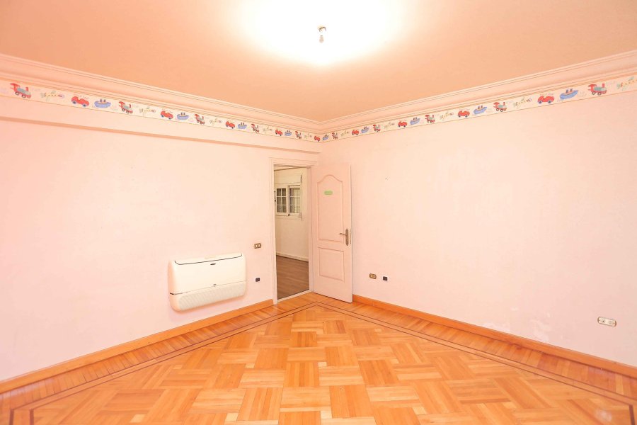 Duplex Apartment for sale 600m Smouha (Bahaa El-Din El-Ghatwarry St.)