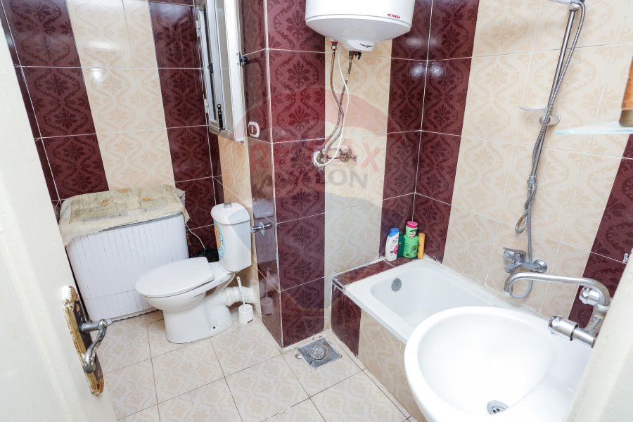 Apartment For Sale 90 m Sedi Bishr (Elesawy St.- Steps From The Sea)