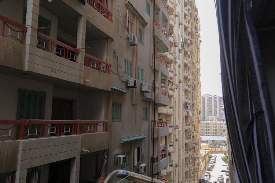 Apartment For Sale 140m Mnadra - 2nd No.From Kornish