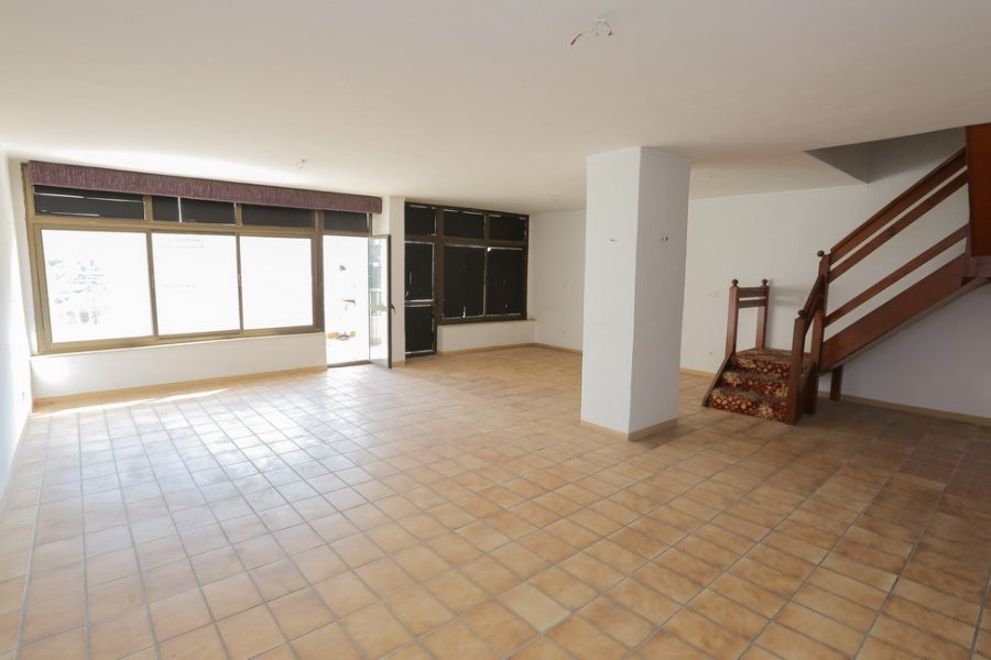 Duplex Apartment For Sale 180m net Lauran (Steps From Serhank St.)