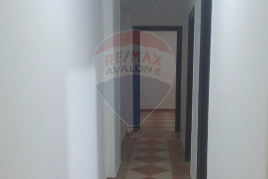 Apartment for sale 90 m, Gianaclis (in front of the American School)