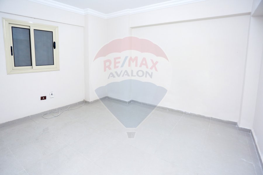 Apartment for sale 220 m Kafr Abdou (Saint Jenny St.)
